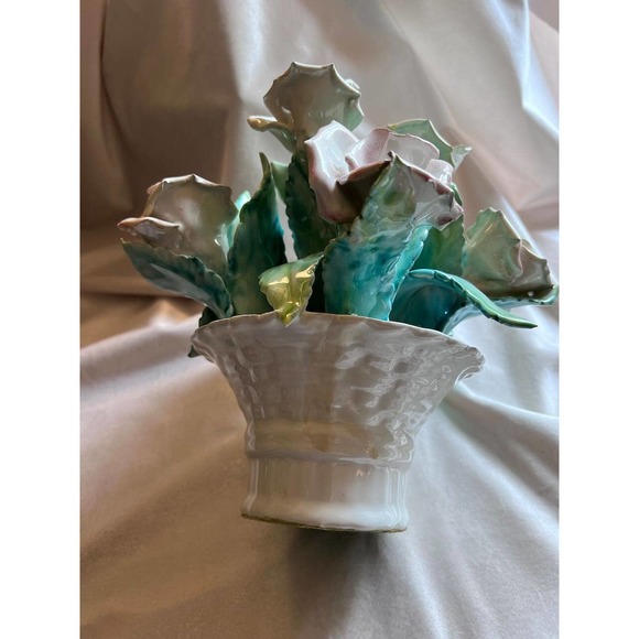 Hand painted, glazed Ceramic Flower Arrangement - Picture 10 of 10